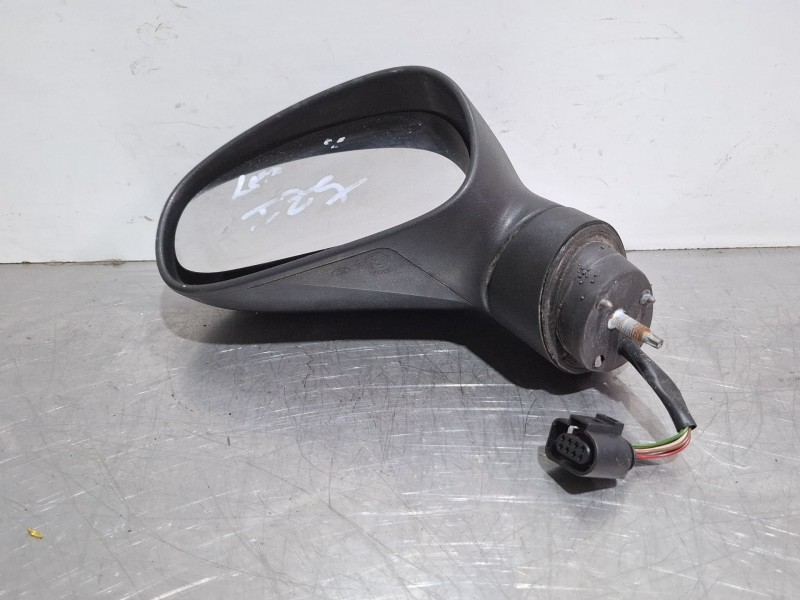 Recambio de espejo retrovisor izquierdo electrico para seat leon (1p1) 1.9 tdi referencia OEM IAM E1010852  