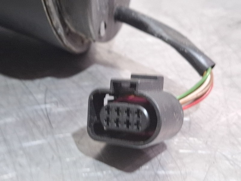 Recambio de espejo retrovisor izquierdo electrico para seat leon (1p1) 1.9 tdi referencia OEM IAM E1010852  