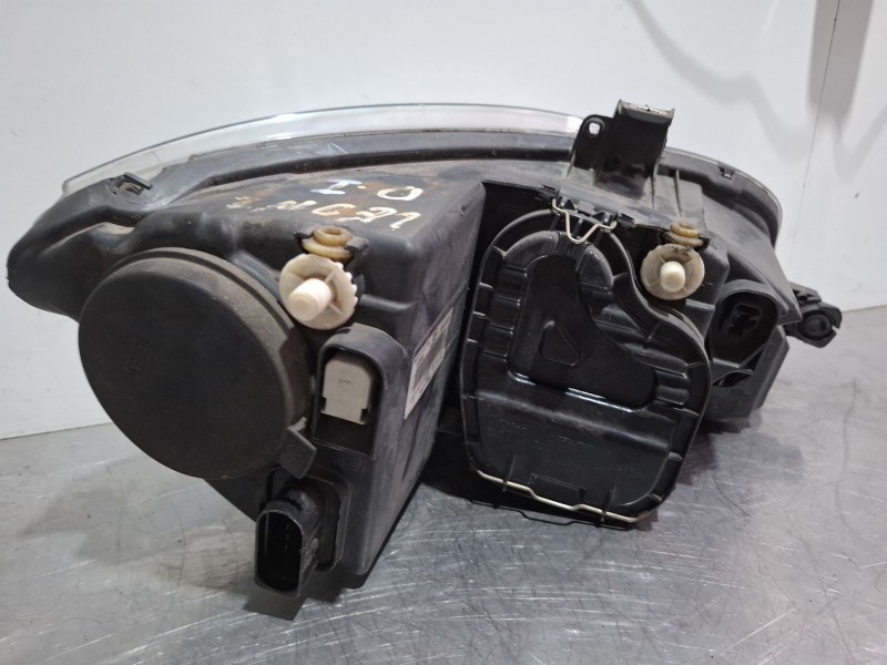 Recambio de faro delantero izquierdo para seat leon (1p1) 1.9 tdi referencia OEM IAM 89320095 / 5P1941033B  