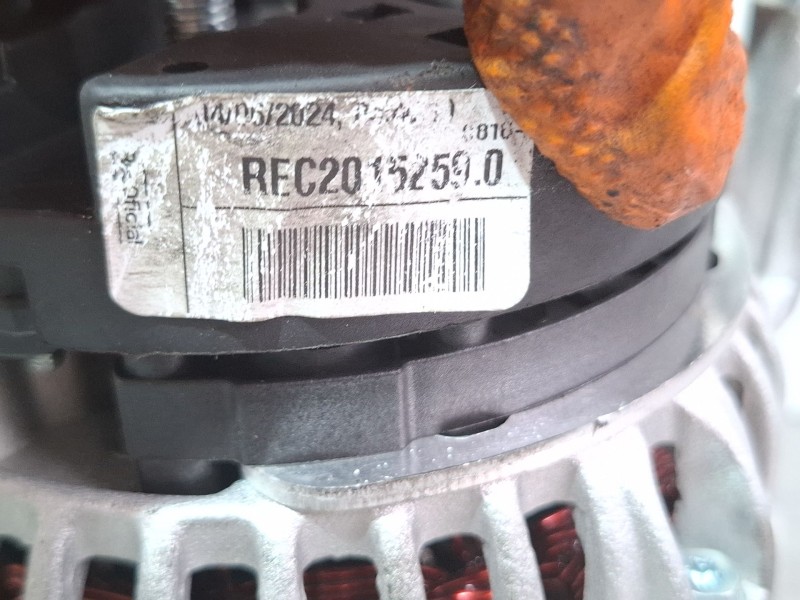 Recambio de alternador para seat leon (1p1) 1.9 tdi referencia OEM IAM 2015259.0  