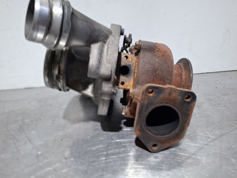 Recambio de turbocompresor para toyota verso referencia OEM IAM 54359700055  