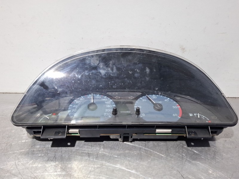 Recambio de cuenta kilometros para citroën xsara referencia OEM IAM 216530840  