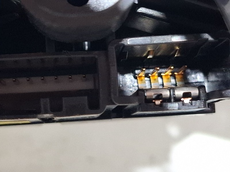 Recambio de mando multifuncion para opel insignia a sports tourer (g09) 2.0 cdti (35) referencia OEM IAM 25947775  