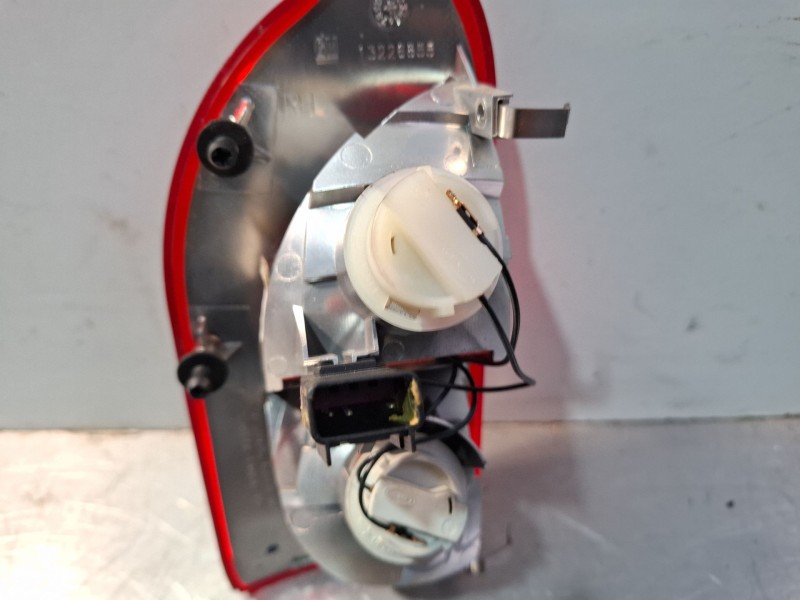 Recambio de piloto trasero derecho para opel insignia a sports tourer (g09) 2.0 cdti (35) referencia OEM IAM 495056087  