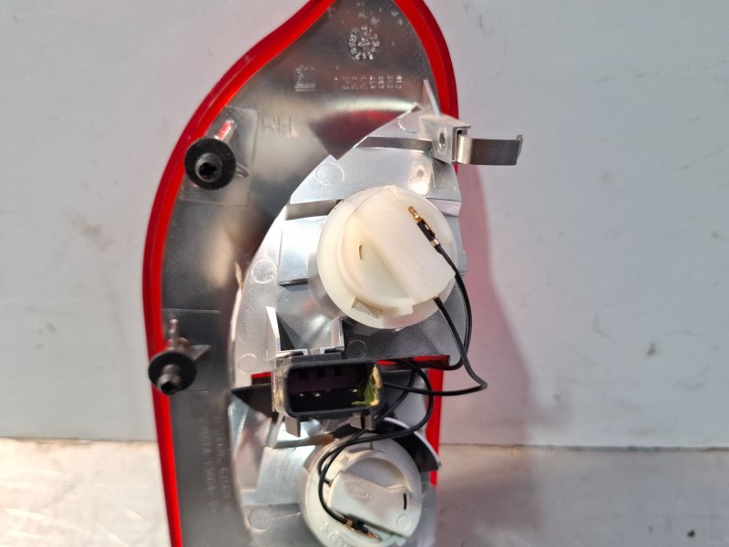 Recambio de piloto trasero derecho para opel insignia a sports tourer (g09) 2.0 cdti (35) referencia OEM IAM 495056087  