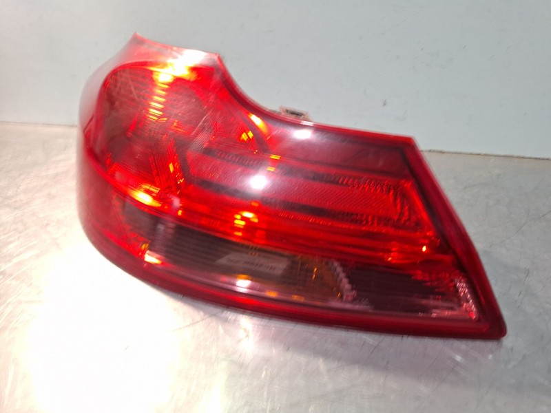 Recambio de piloto trasero izquierdo para opel insignia a sports tourer (g09) 2.0 cdti (35) referencia OEM IAM 13226858LH  