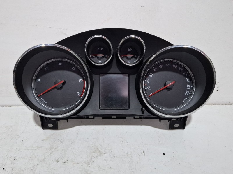 Recambio de cuenta kilometros para opel insignia a sports tourer (g09) 2.0 cdti (35) referencia OEM IAM 13327317  