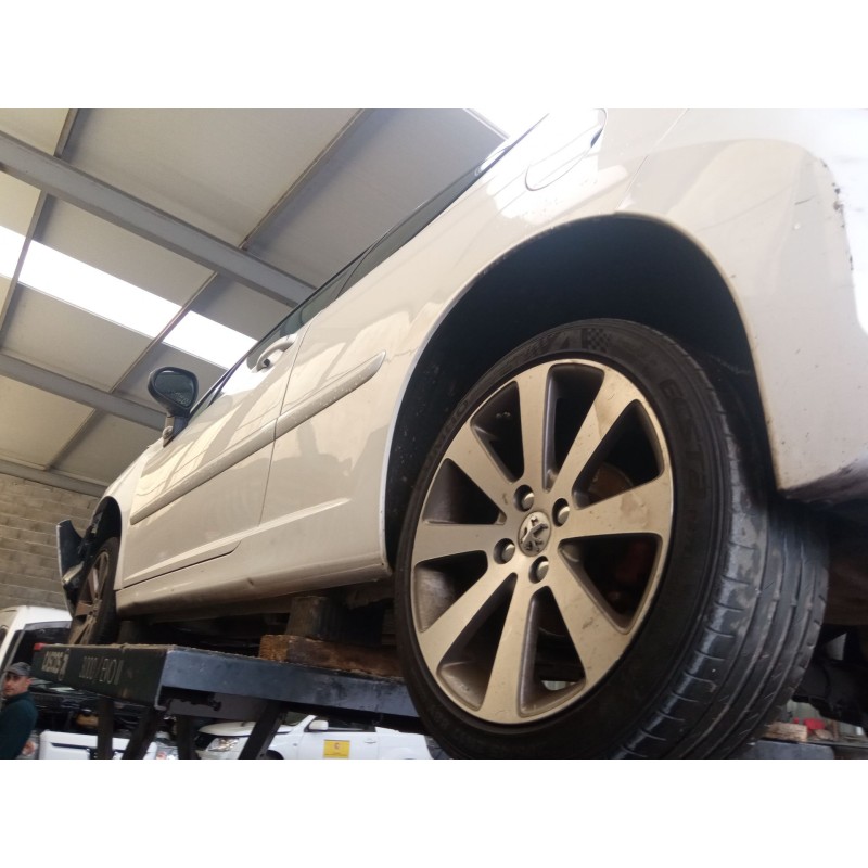 peugeot 207 del año 2011