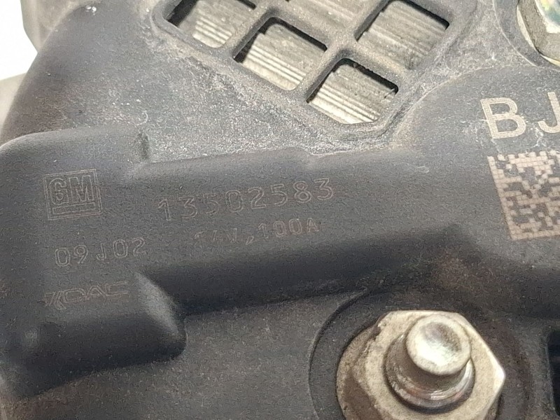Recambio de alternador para opel insignia a sports tourer (g09) 2.0 cdti (35) referencia OEM IAM 13502583  