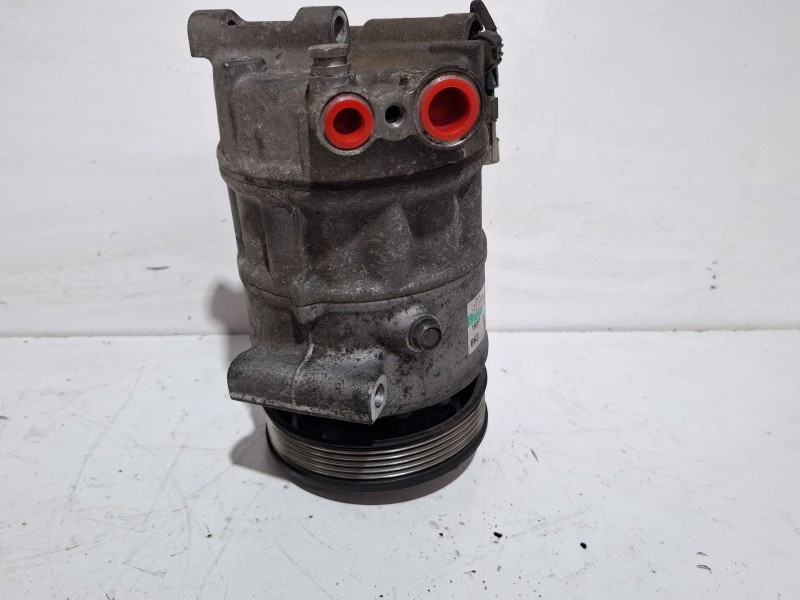 Recambio de compresor aire acondicionado para opel insignia a sports tourer (g09) 2.0 cdti (35) referencia OEM IAM P13232307  