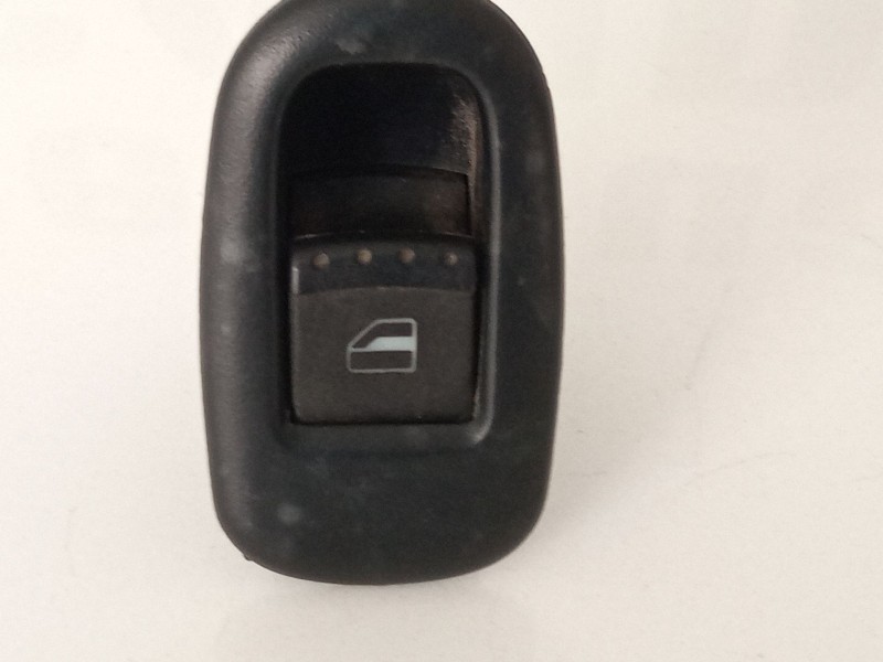 Recambio de botonera elevalunas para seat toledo referencia OEM IAM 1MO959855  