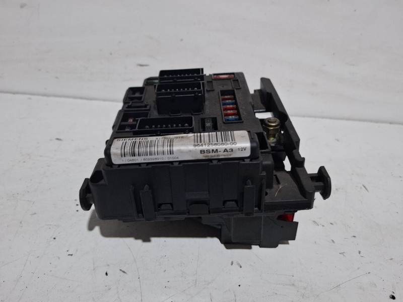 Recambio de centralita bsm para citroën c5 referencia OEM IAM 9641258080-00 / S110500001E  