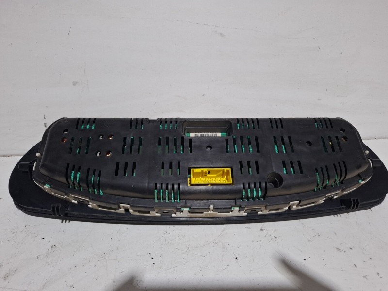 Recambio de cuenta kilometros para citroën c5 referencia OEM IAM 9635289280  