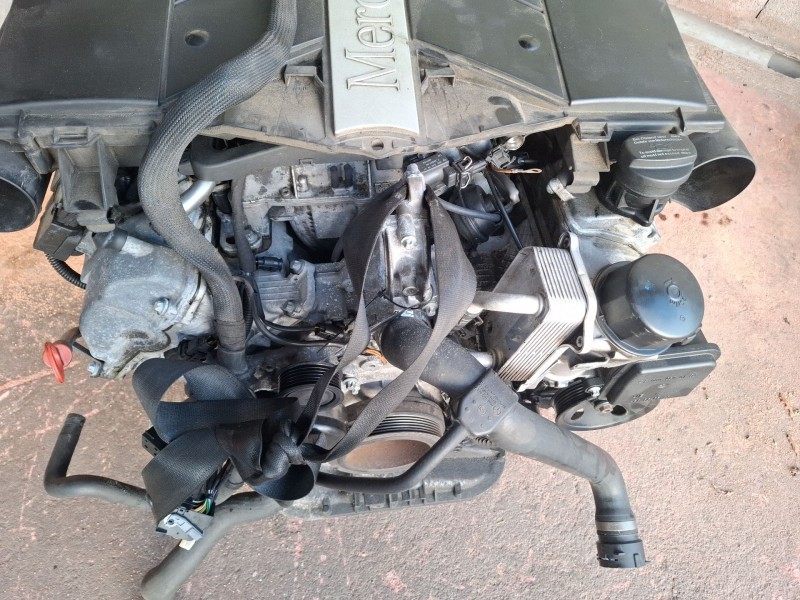 Recambio de motor completo para mercedes-benz s320 w220 referencia OEM IAM 112944  