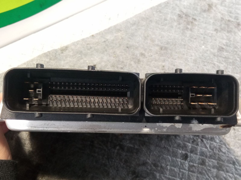 Recambio de centralita motor para volkswagen passat referencia OEM IAM 0281010941038906019GQ  