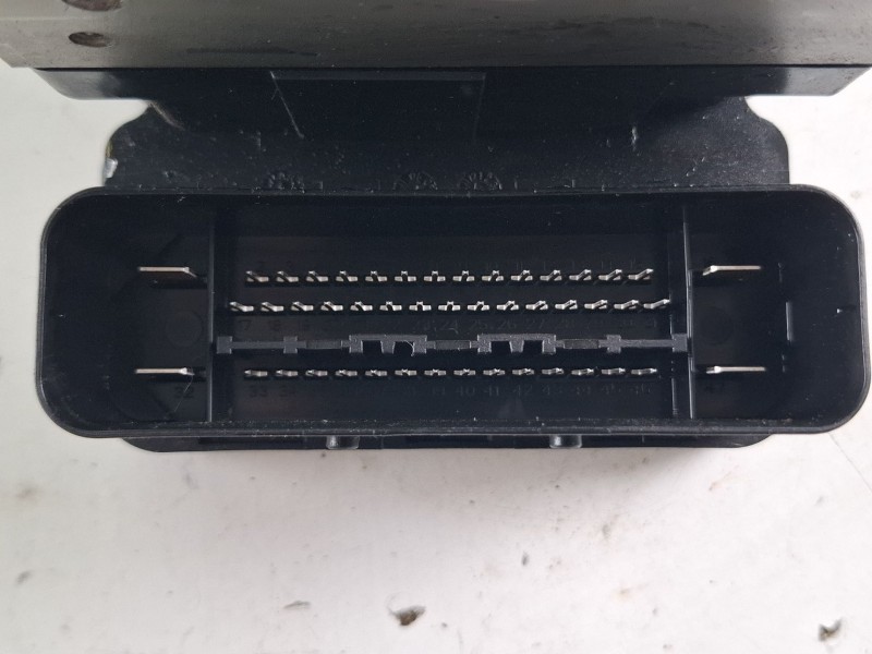 Recambio de modulo abs para mercedes-benz clase c t-model (s204) c 200 cdi (204.207) referencia OEM IAM A2044312412 / A204545533