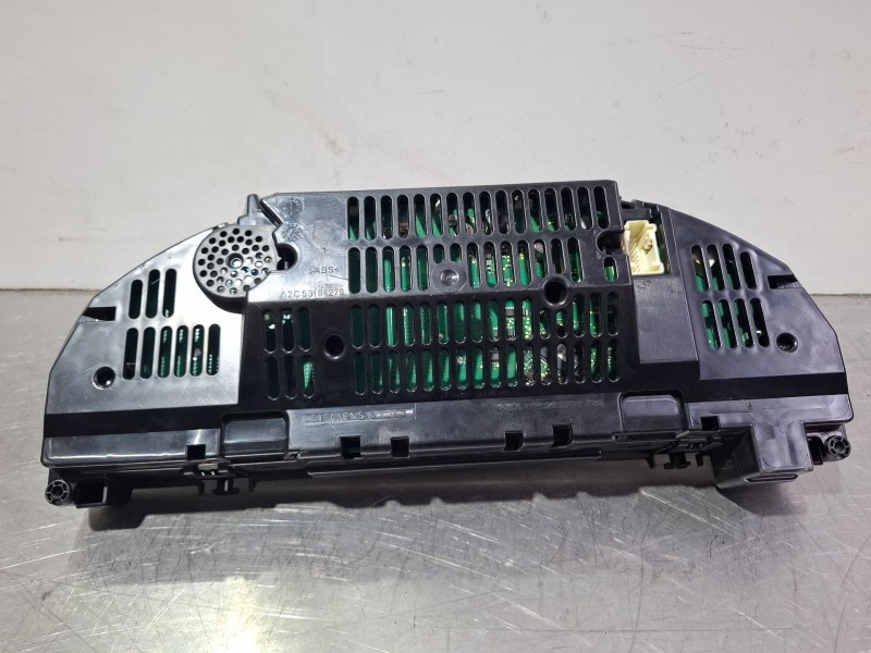 Recambio de cuenta kilometros para mercedes-benz clase c t-model (s204) c 200 cdi (204.207) referencia OEM IAM A2045404248 / A2C