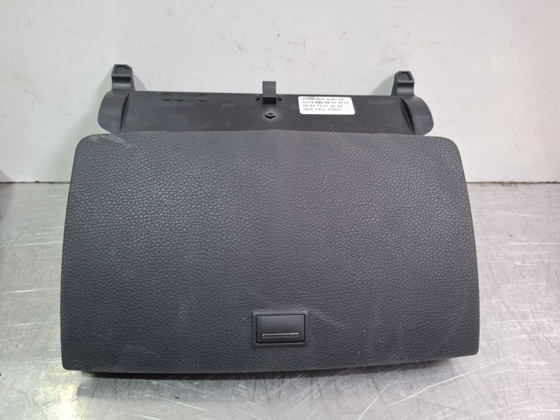 Recambio de pantalla multifuncion para mercedes-benz clase c t-model (s204) c 200 cdi (204.207) referencia OEM IAM a2046800931  