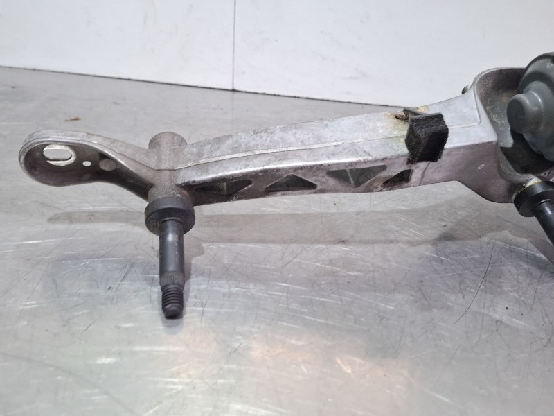 Recambio de motor limpiaparabrisas delantero para mercedes-benz clase c t-model (s204) c 200 cdi (204.207) referencia OEM IAM 11