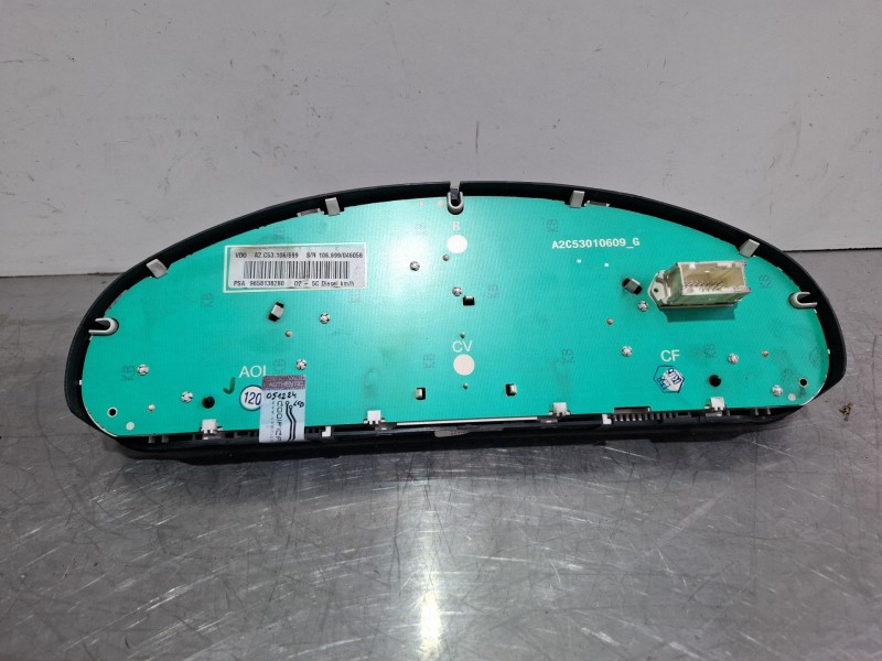 Recambio de cuenta kilometros para peugeot 407 referencia OEM IAM A2C53010609G  