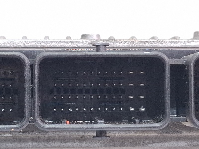 Recambio de centralita motor para peugeot 407 referencia OEM IAM 5WS40204E T  