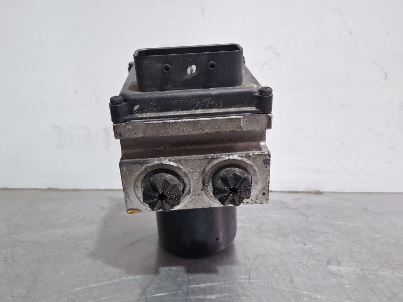 Recambio de modulo abs para peugeot 407 referencia OEM IAM 15710601  