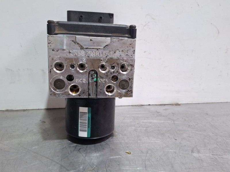 Recambio de modulo abs para peugeot 407 referencia OEM IAM 15710601  