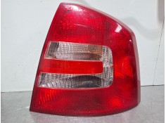 Recambio de piloto trasero derecho para skoda octavia referencia OEM IAM    2