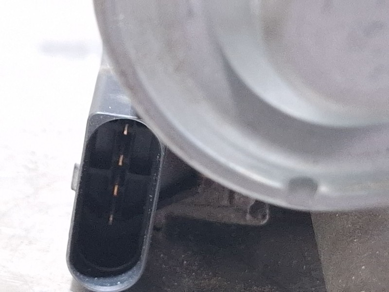 Recambio de motor limpiaparabrisas delantero para skoda octavia referencia OEM IAM 0390241754 / 1Z1955119A  