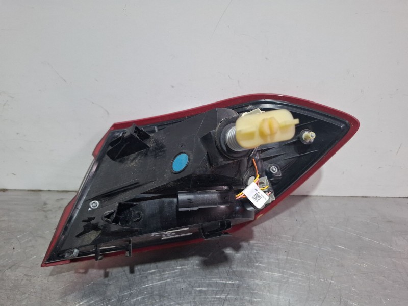 Recambio de piloto carrocería trasero izquierdo para ford fiesta vii (hj, hf) 1.5 tdci referencia OEM IAM H1BB13405AH  