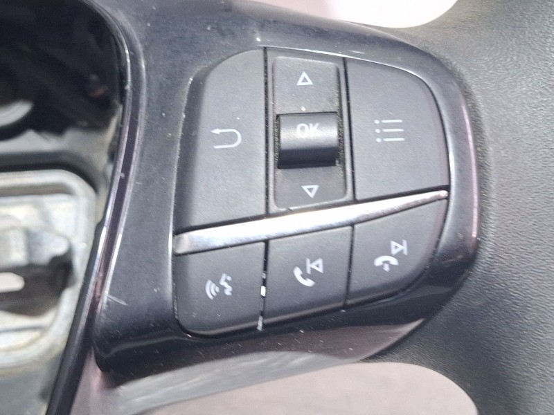 Recambio de volante (sin airbag) para ford fiesta vii (hj, hf) 1.5 tdci referencia OEM IAM 34264634C  