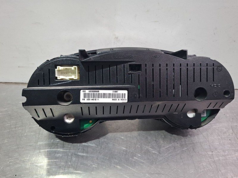 Recambio de cuenta kilometros para mercedes-benz clase m (w164) ml 320 cdi 4-matic (164.122) referencia OEM IAM A2C53280905  