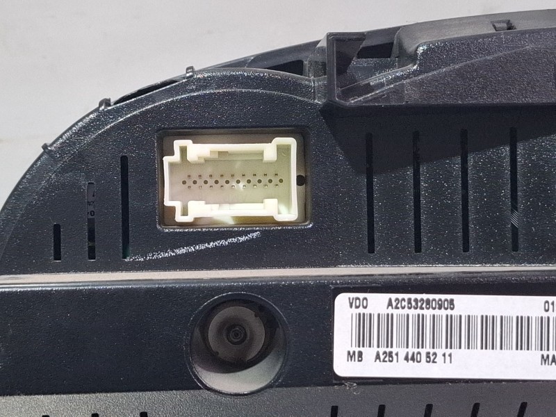 Recambio de cuenta kilometros para mercedes-benz clase m (w164) ml 320 cdi 4-matic (164.122) referencia OEM IAM A2C53280905  