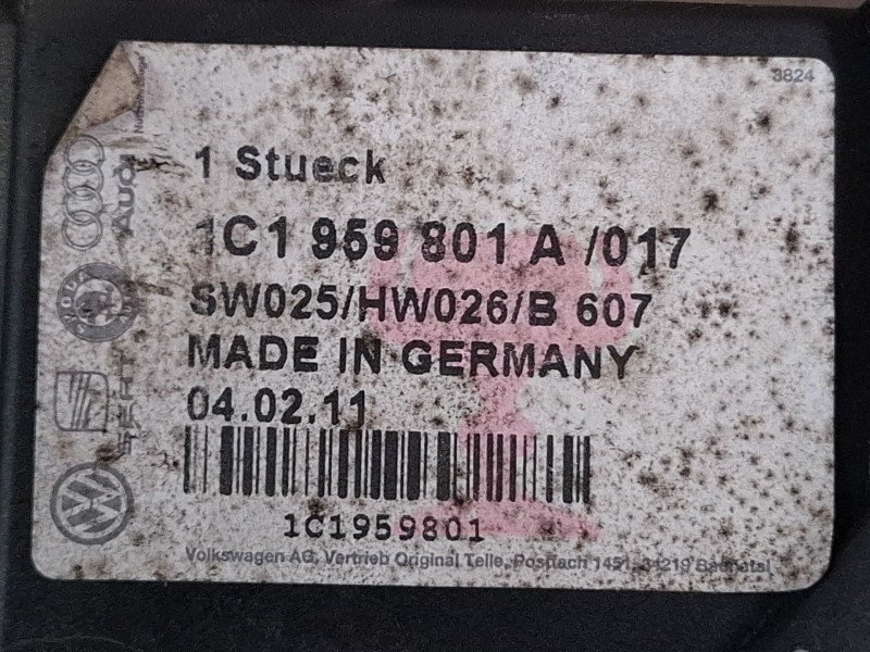 Recambio de motor elevalunas delantero izquierdo para volkswagen golf referencia OEM IAM 1C1959801A  
