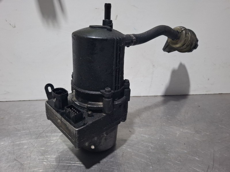 Recambio de bomba direccion asistida para peugeot 206 referencia OEM IAM 114481G  