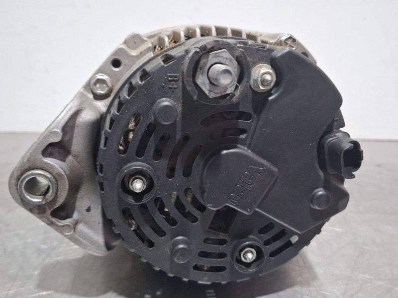 Recambio de alternador para renault clio referencia OEM IAM A13VI195  