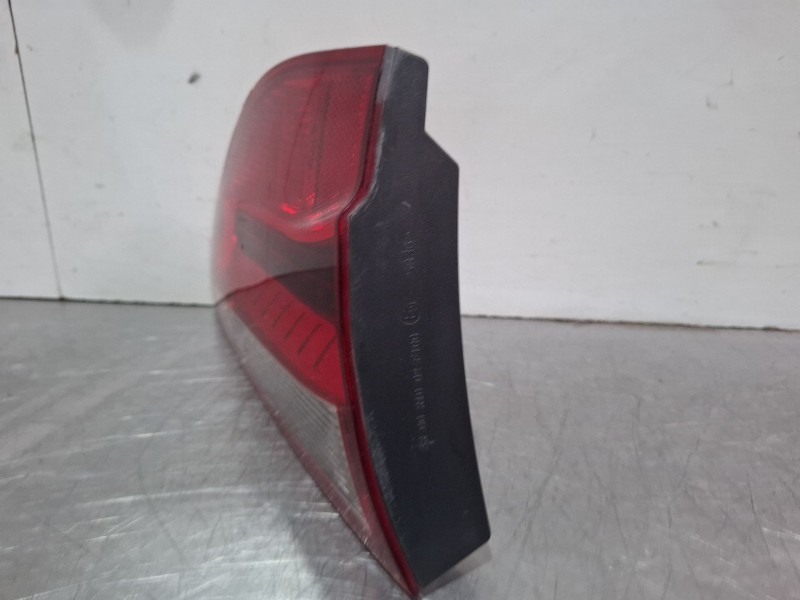 Recambio de piloto porton trasero izquierdo para seat exeo st (3r5) 2.0 tdi referencia OEM IAM 3R0945093A / 89505091  