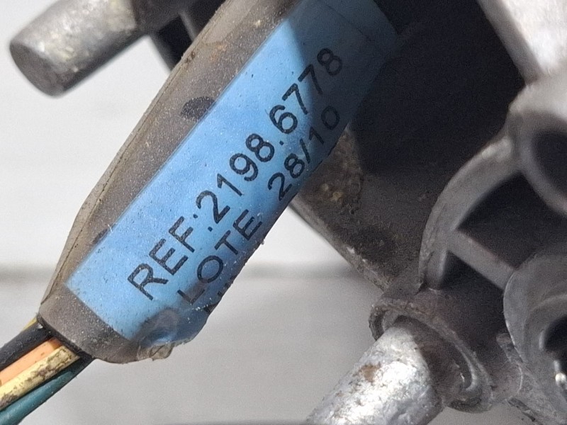 Recambio de espejo retrovisor derecho electrico para seat exeo st (3r5) 2.0 tdi referencia OEM IAM 21986778 / e9024456  