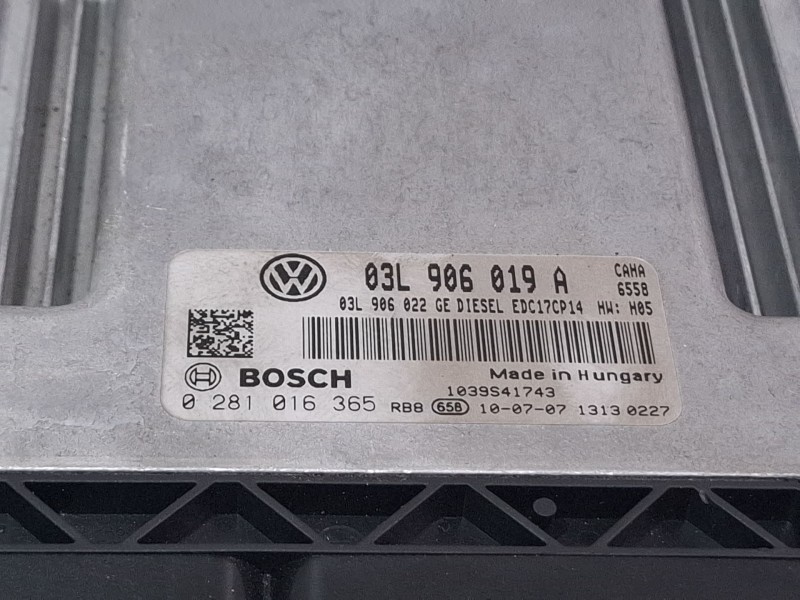 Recambio de centralita motor para seat exeo st (3r5) 2.0 tdi referencia OEM IAM 03L906019A / 0281016365 / EDC17CP14  