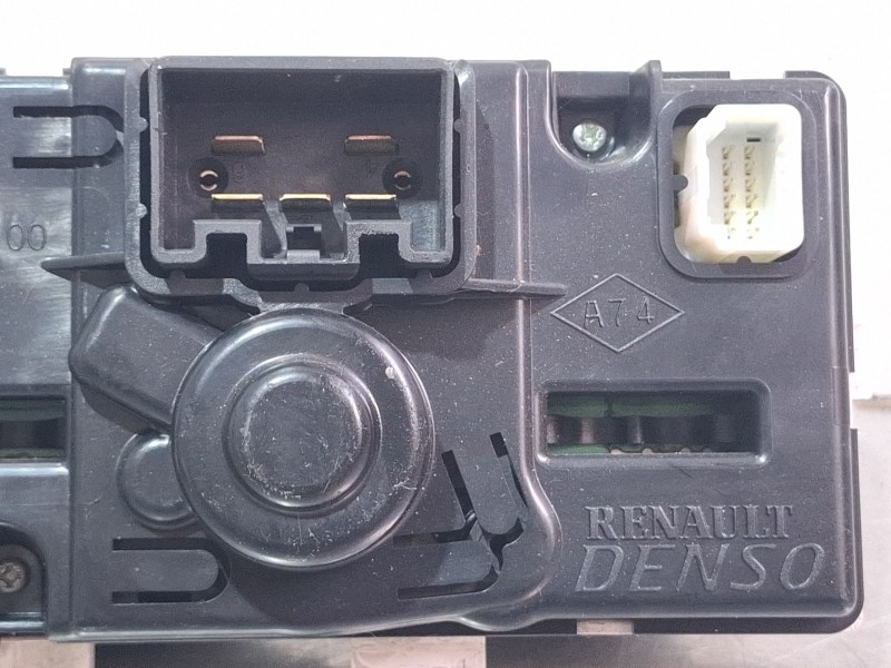 Recambio de mando calefaccion aire acondicionado para renault master referencia OEM IAM 275100013R  