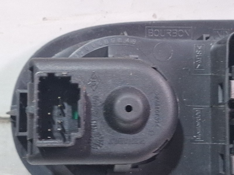 Recambio de mando elevalunas delantero izquierdo para renault master referencia OEM IAM   