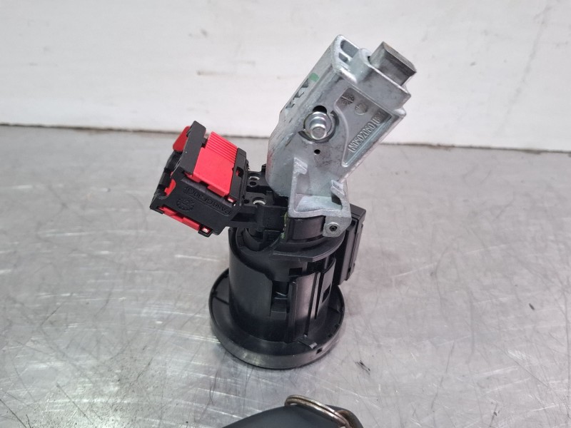 Recambio de conmutador de arranque para renault master referencia OEM IAM 2811334922T  