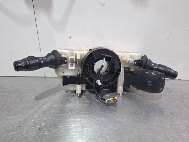 Recambio de mando multifuncion para renault master referencia OEM IAM 255678459R  