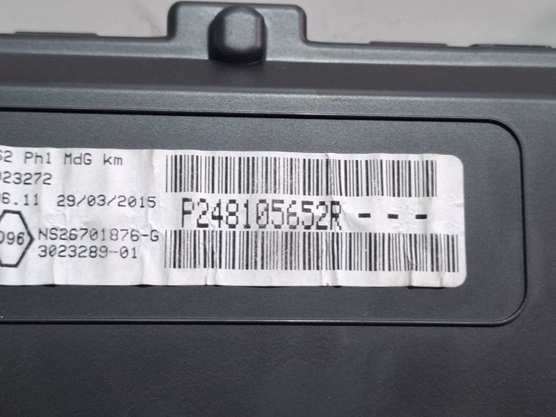Recambio de cuenta kilometros para renault master referencia OEM IAM P248105652R  