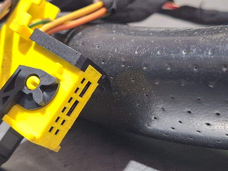 Recambio de volante (sin airbag) para citroën c5 iii (rd_) 2.0 hdi 165 referencia OEM IAM 96749203zd  