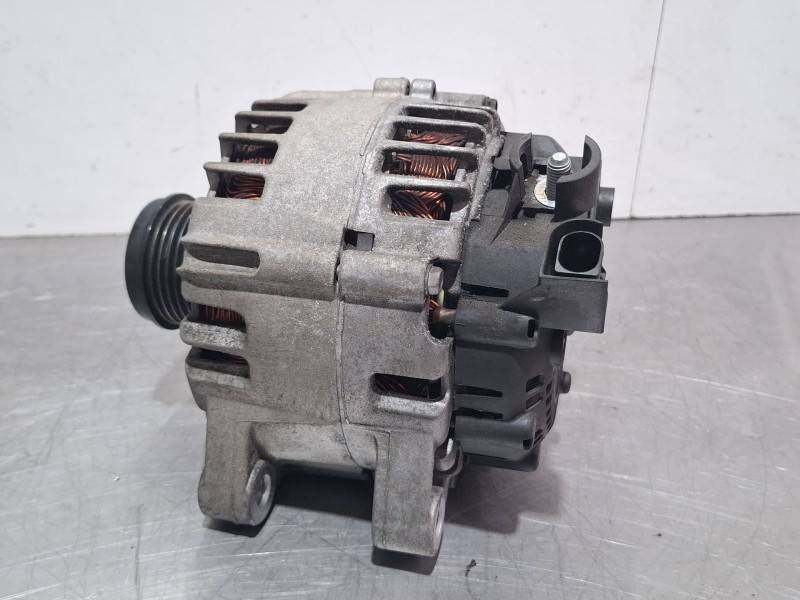 Recambio de alternador para ford focus iii 1.6 tdci referencia OEM IAM AV6N10300GC / TG15C1883  