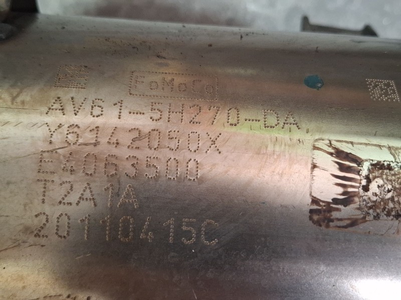 Recambio de filtro de particulas para ford focus iii 1.6 tdci referencia OEM IAM av615h270da / y6142050x / e4063500  