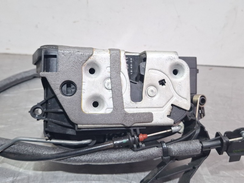 Recambio de cerradura puerta delantera izquierda para ford focus iii 1.6 tdci referencia OEM IAM BM5AA21813AC  