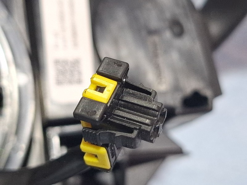 Recambio de mando multifuncion para ford focus iii 1.6 tdci referencia OEM IAM BV6T13N064AF  