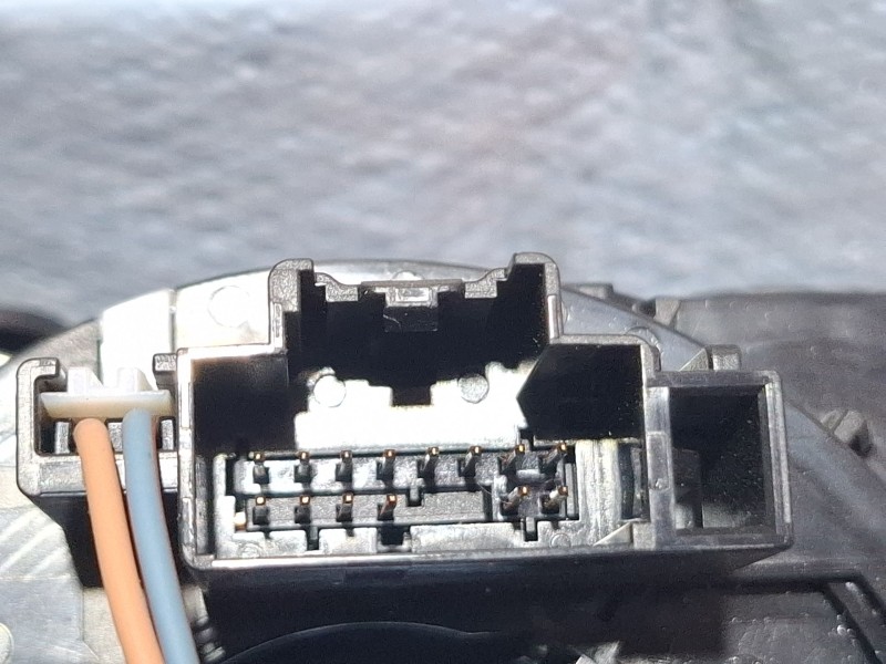 Recambio de mando multifuncion para ford focus iii 1.6 tdci referencia OEM IAM BV6T13N064AF  